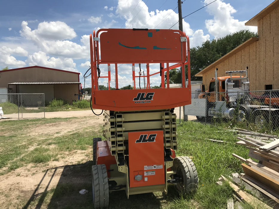 2019 JLG 4069LE