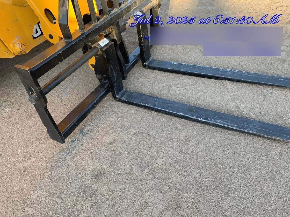 2021 JCB 512-56