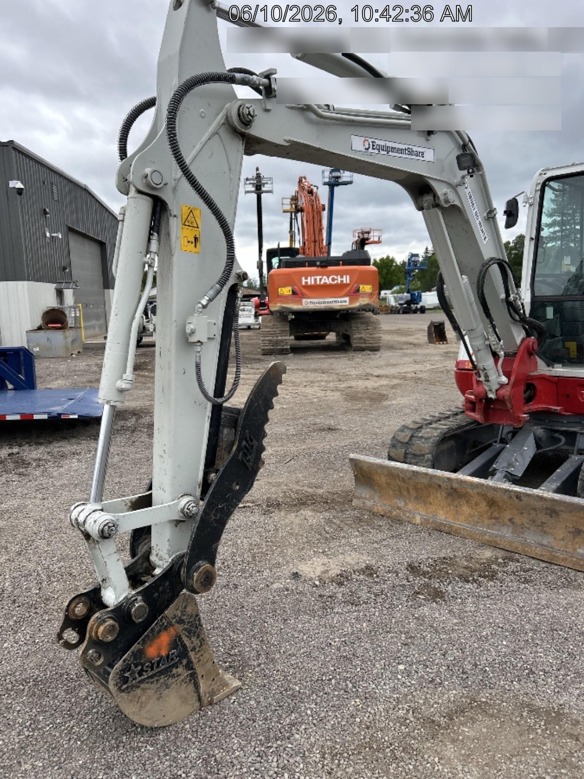2024 TAKEUCHI TB250-2CR