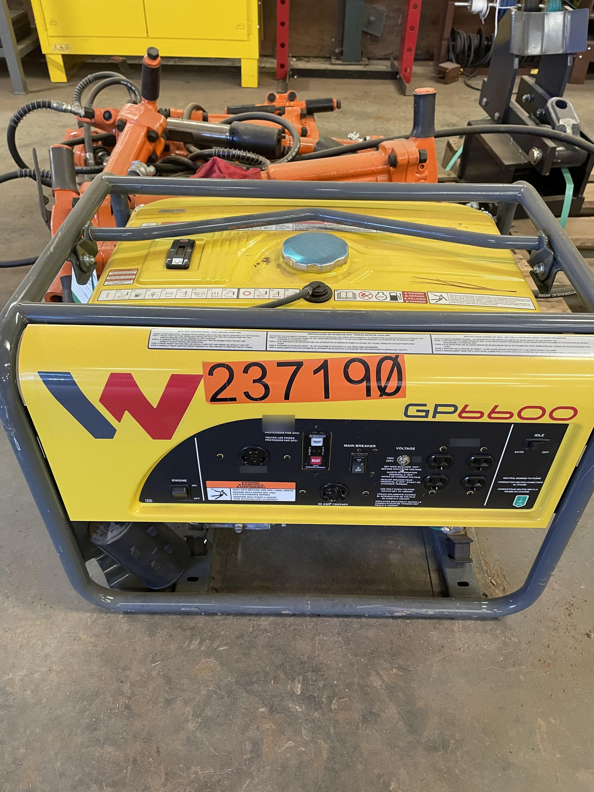 2022 WACKER NEUSON GP6600A