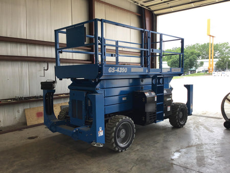 2020 GENIE GS-4390 RT