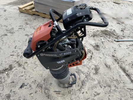 2024 HUSQVARNA LT6005