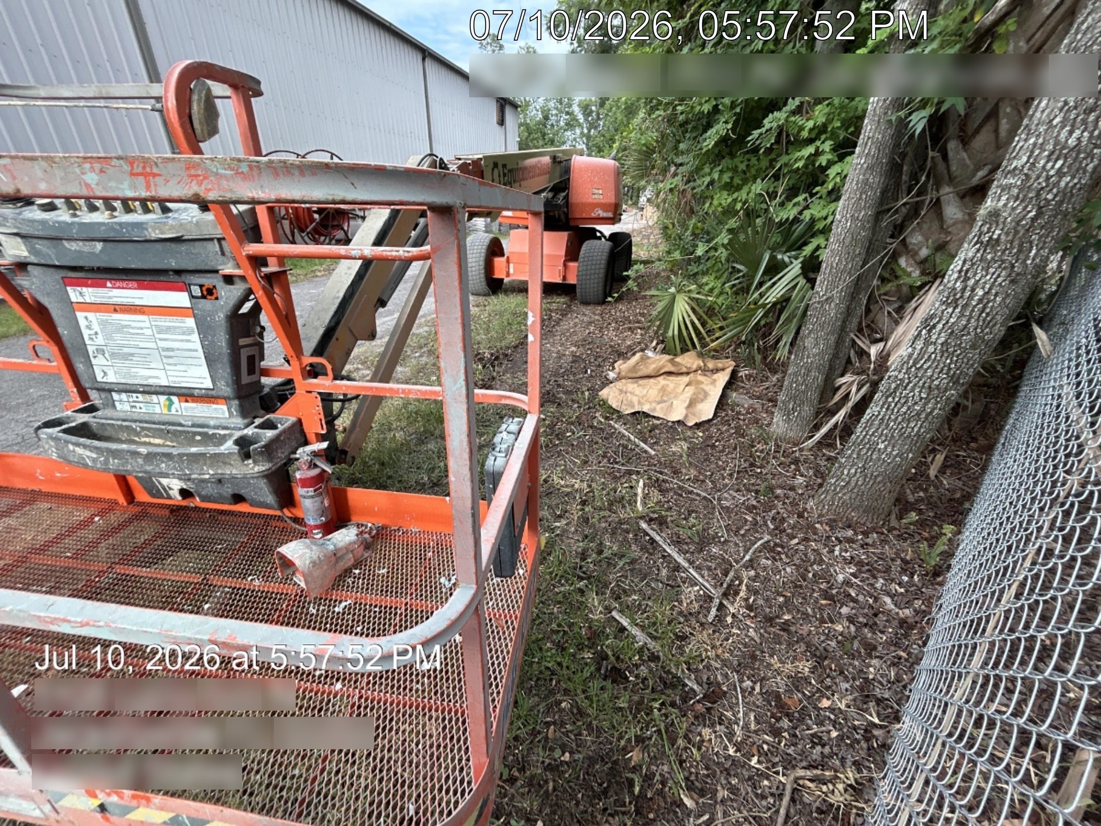 2022 JLG 660SJ