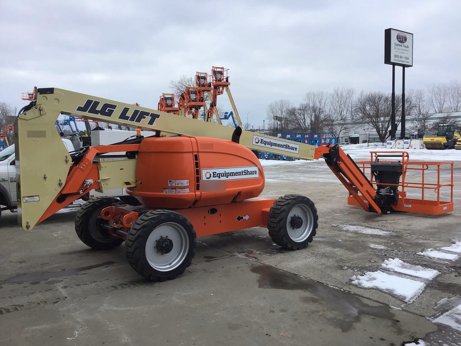 2018 JLG 600AJ