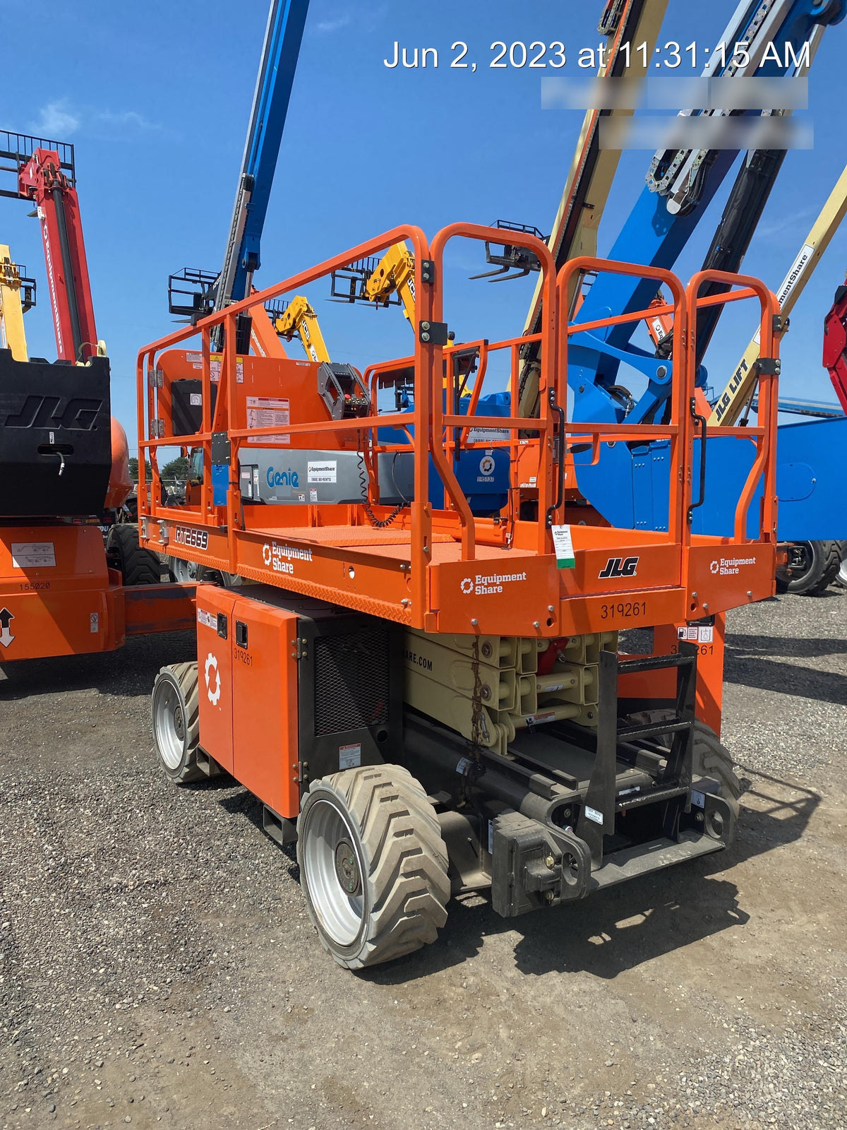 2023 JLG RT2669