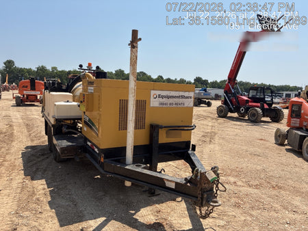 2021 Vac-Tron LP573XDT 500 Gallon Debris Tank w/ Hydraulic Tilt, two (2) 100 Gallon Water Tanks, Low Profile Torsion Axles (12,000 GVWR)