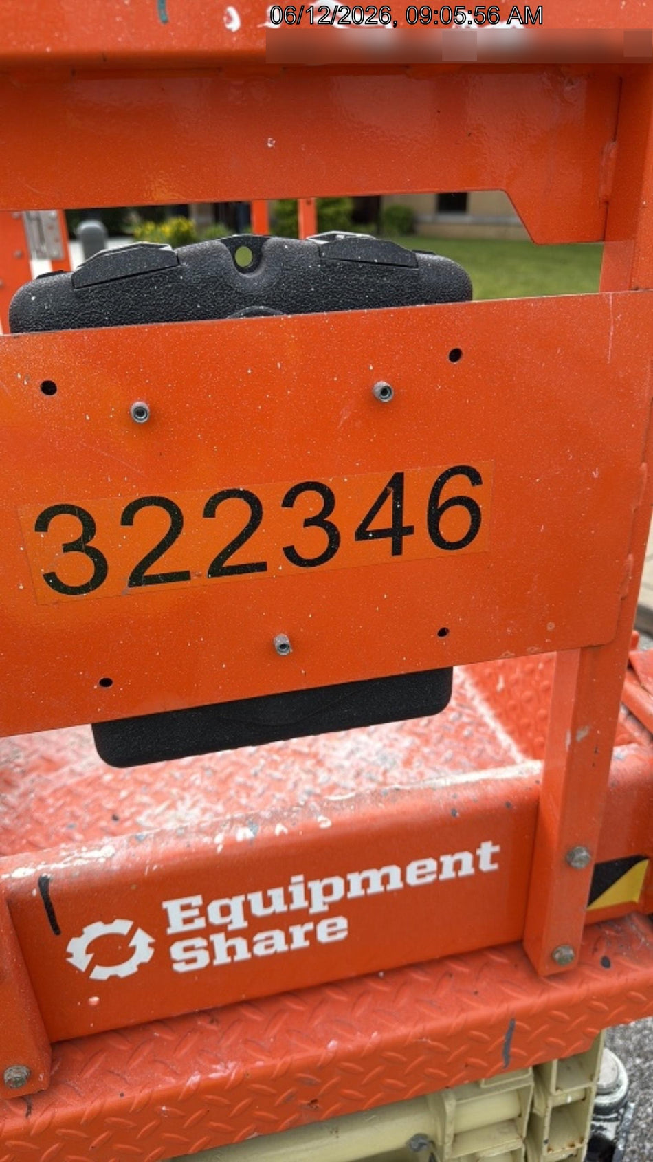 2023 JLG ES1932