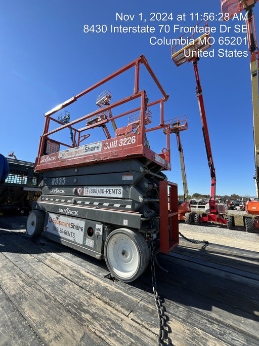 2018 Skyjack SJIII-3226 Skyjack SJIII3226 Scissor Lift w/Trojan Batteries