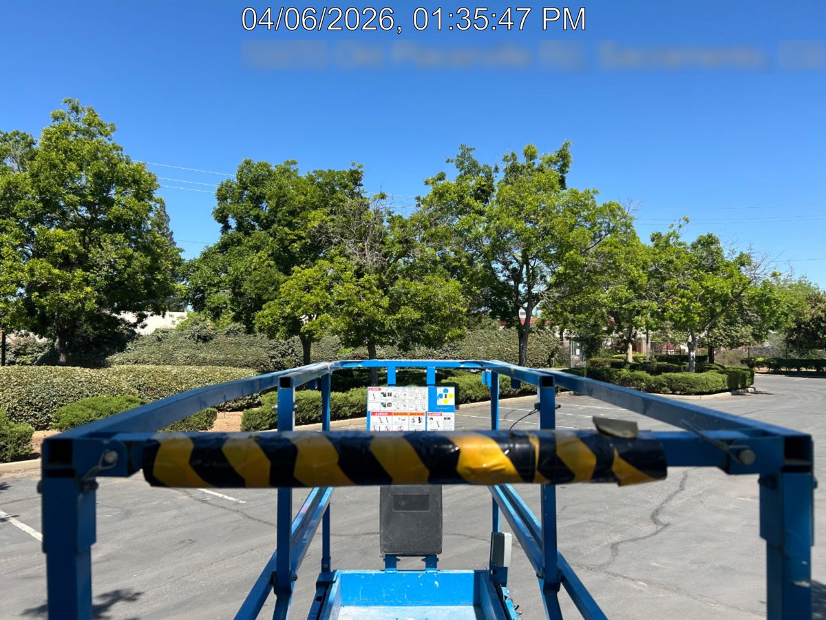 2021 GENIE GS-3232
