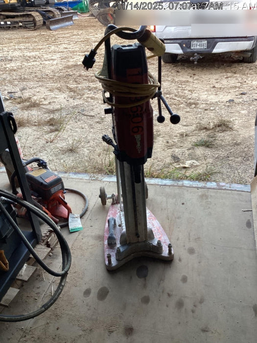 2020 HILTI DD250E