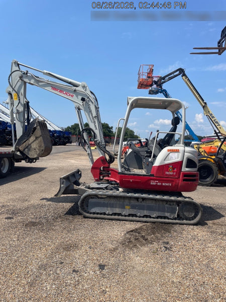 2025 TAKEUCHI TB250-2R