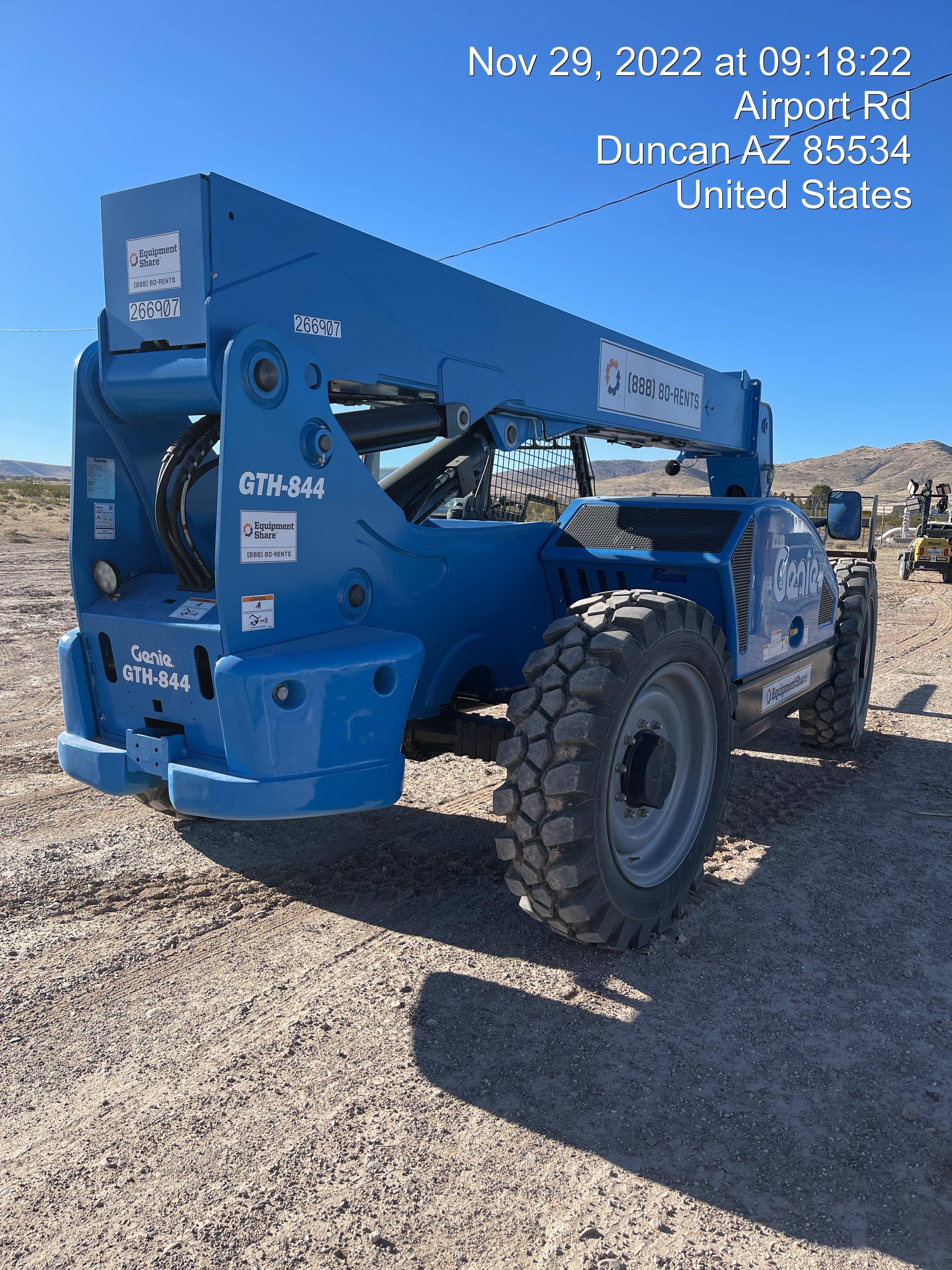2022 GENIE GTH-844