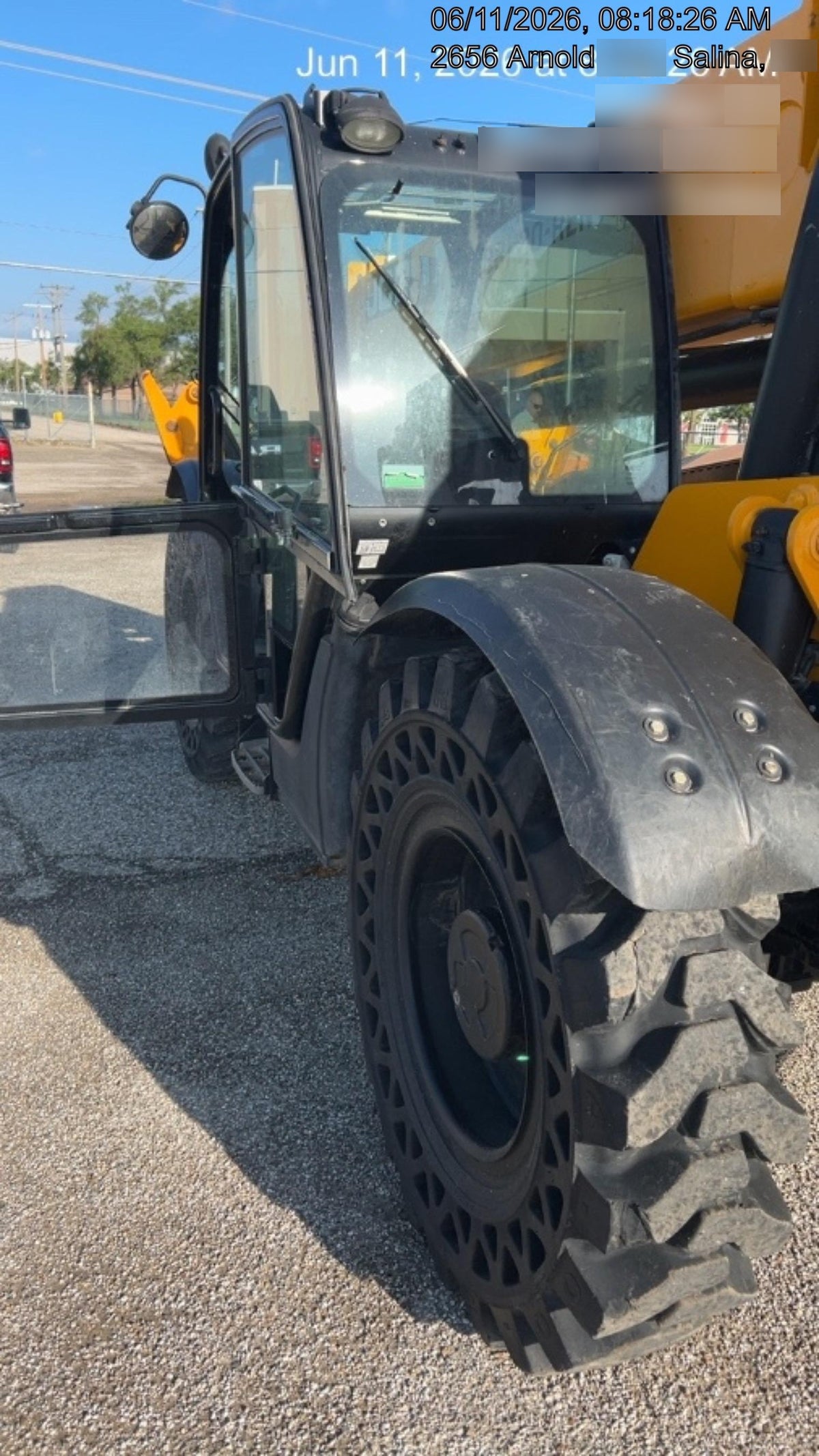 2020 JCB 510-56 Cab/Heat/Air, 74 HP, Solid Tires, STD Worklight, Beacon, Aux Hydraulics, Lifting Eye, Back up Alarm w/66" Carriage/60" Forks