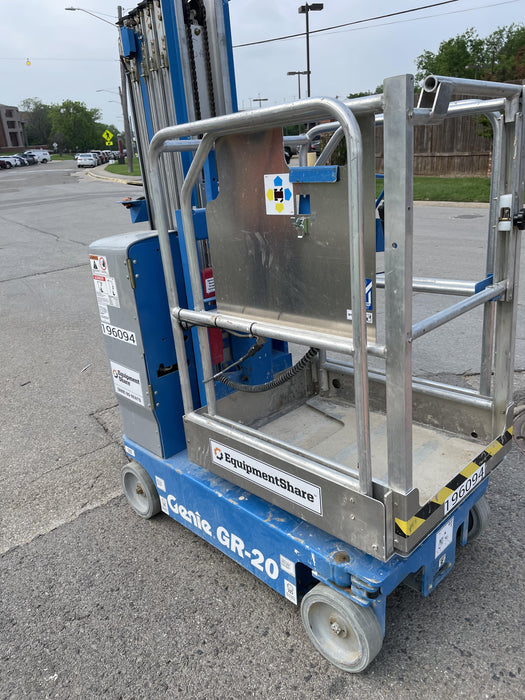 2021 GENIE GR-20