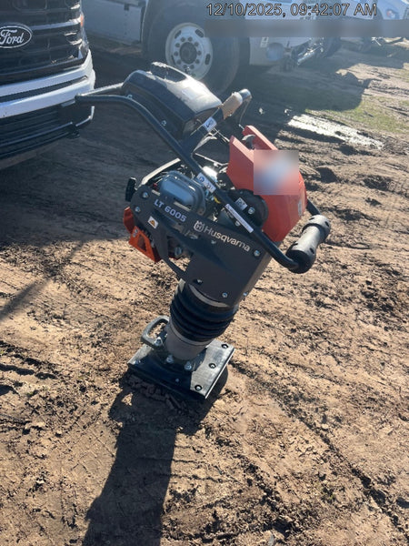 2025 HUSQVARNA LT6005
