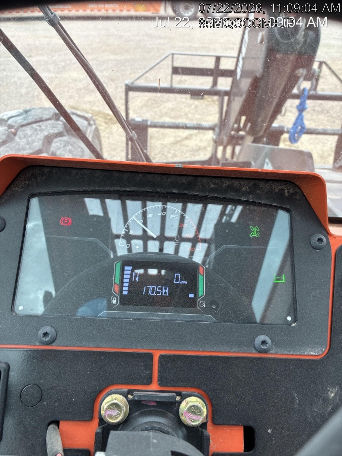 2024 SKYTRAK 8042