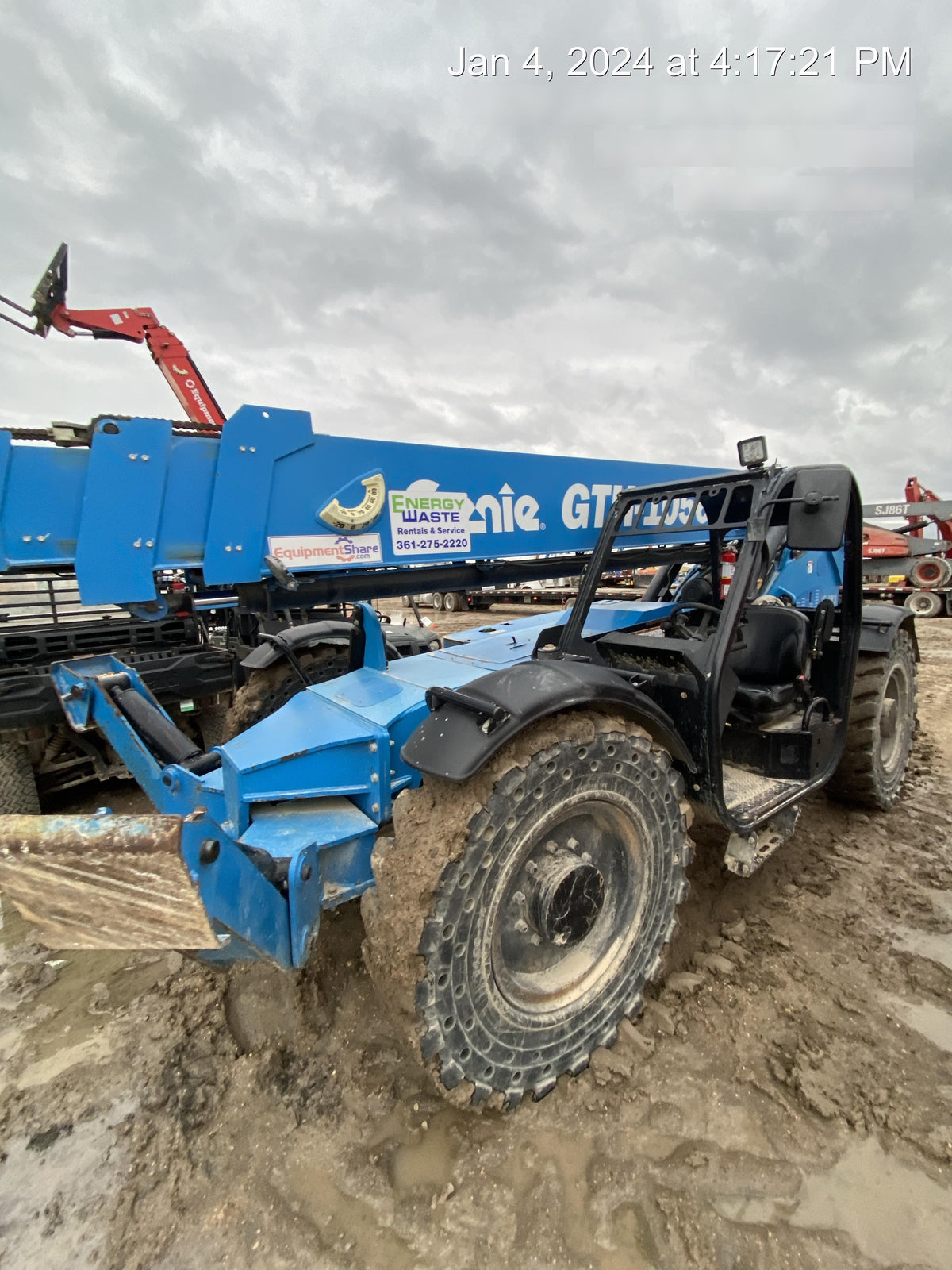 2017 Genie GTH-1056 Genie GTH1056, Solid Tires, 60" carriage, Open ROPS