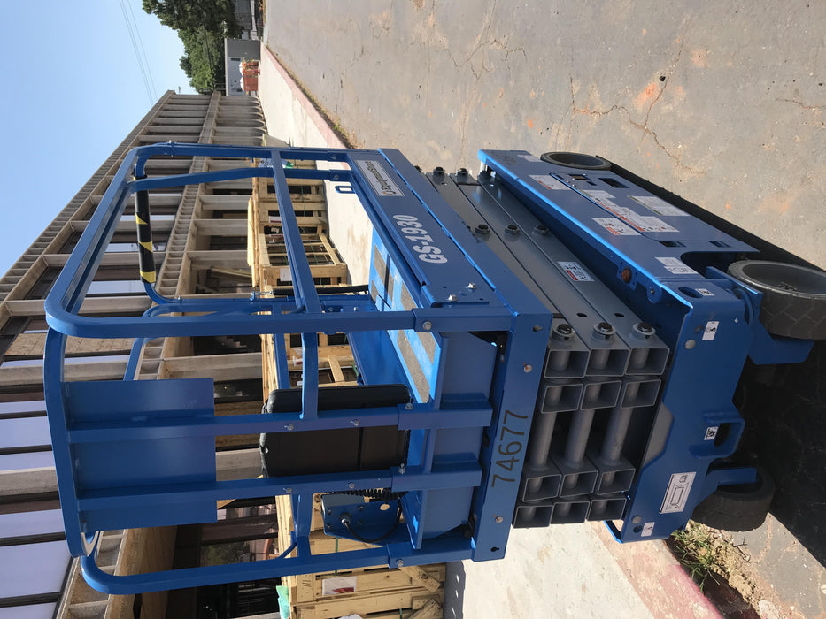 2020 Genie GS-1930 Fixed rails with chain entry gate - Pre A92.20