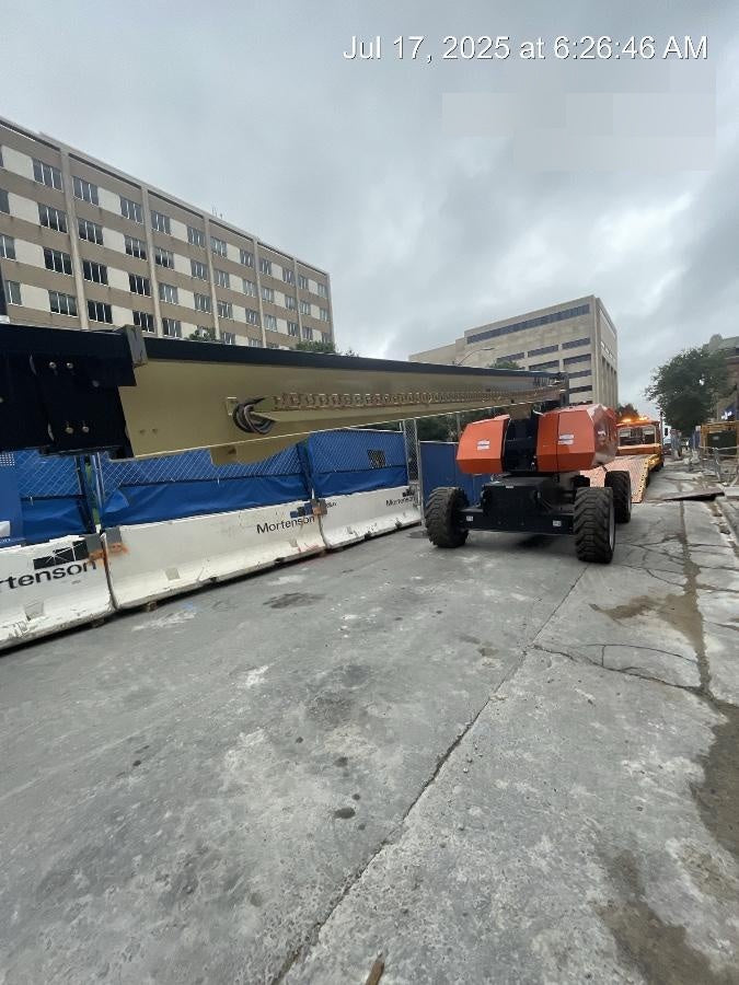2025 JLG 860SJ