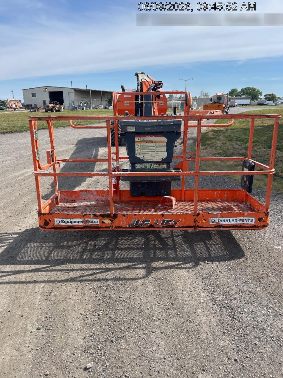 2020 JLG 860SJ