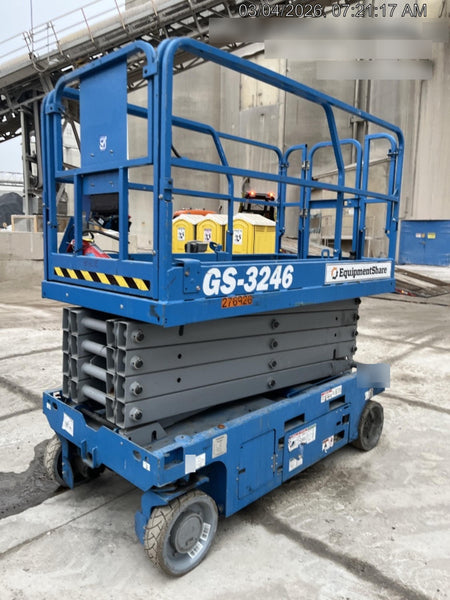 2022 GENIE GS-3246