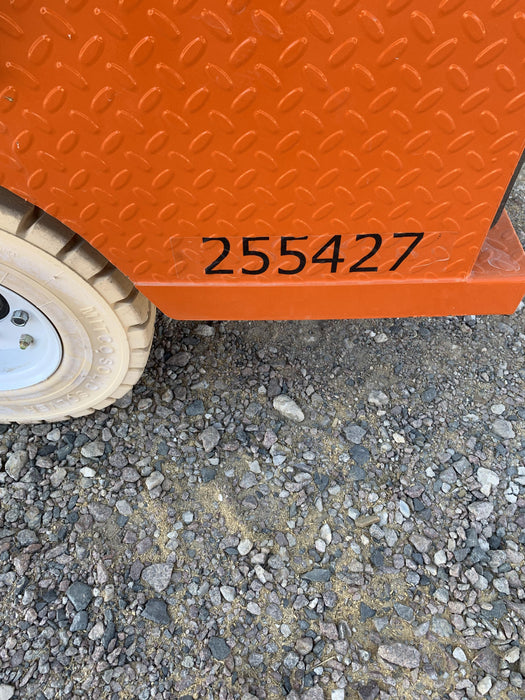 2022 TAYLOR DUNN R-380