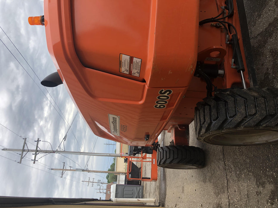2019 JLG 600S 4WD