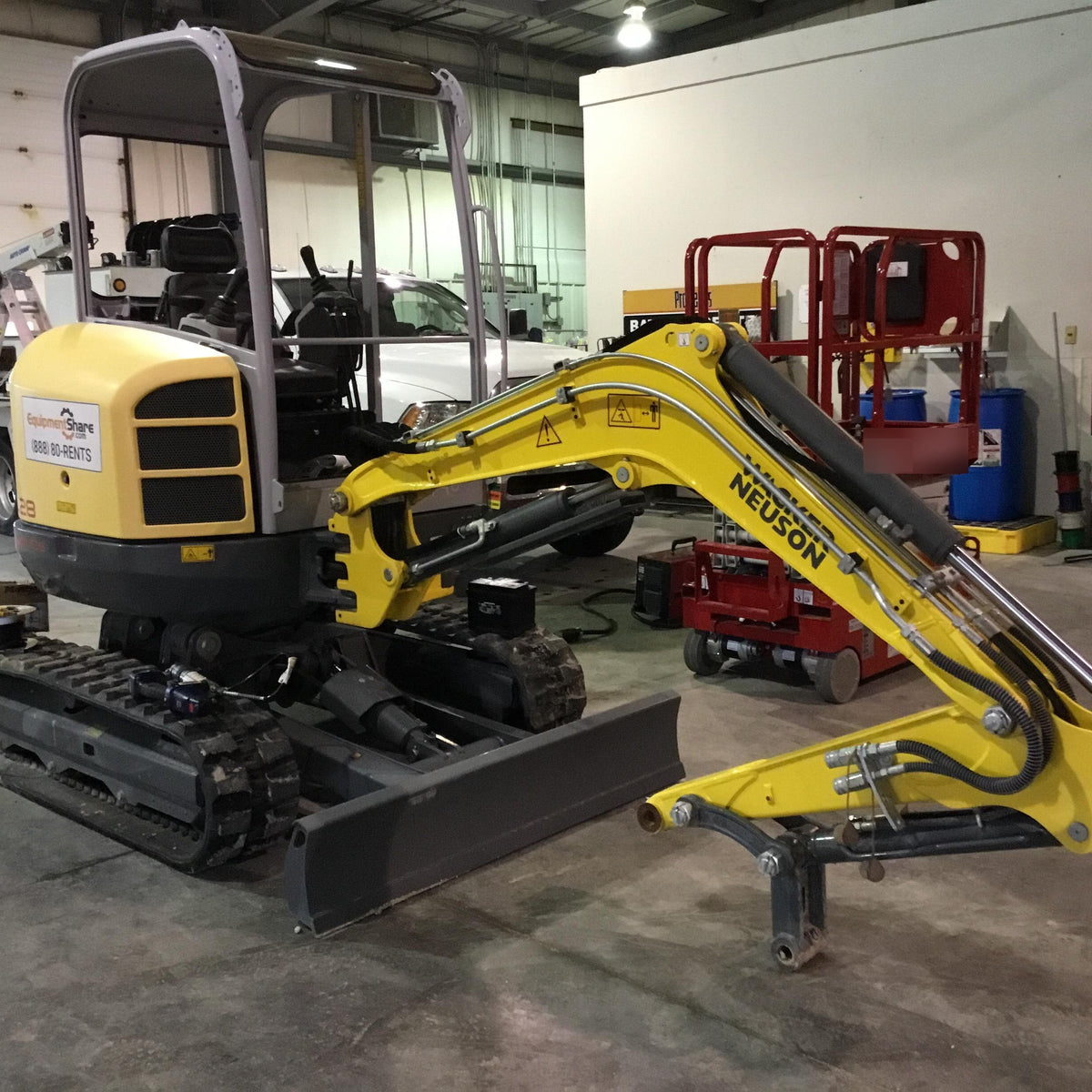 2018 Wacker Neuson EZ28 Wacker Neuson EZ28 w/Manual QC, Buckets: 24" ,18"