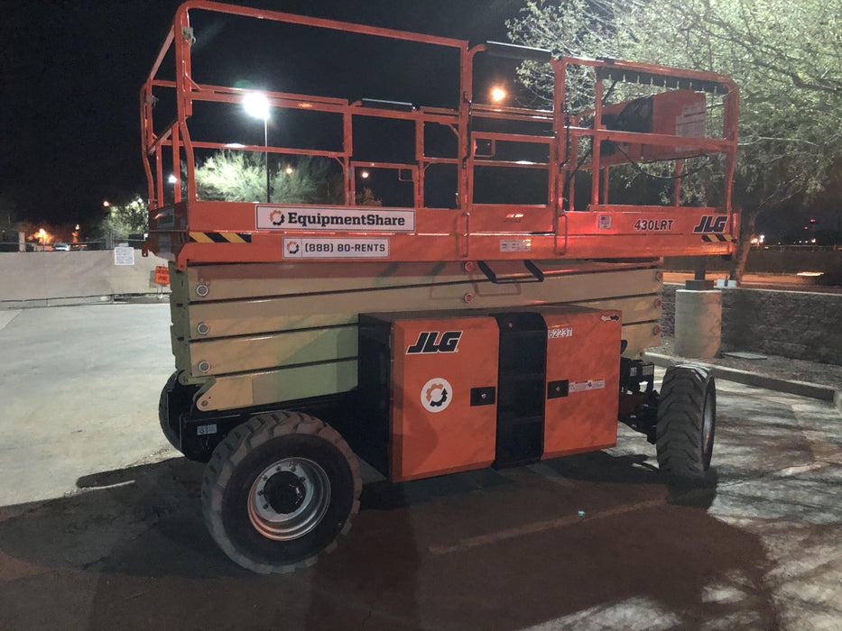 2020 JLG 430LRT