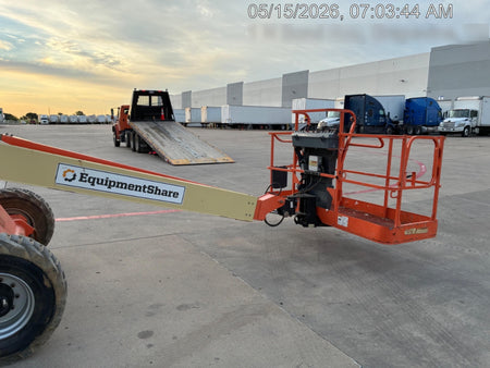 2019 JLG 400S