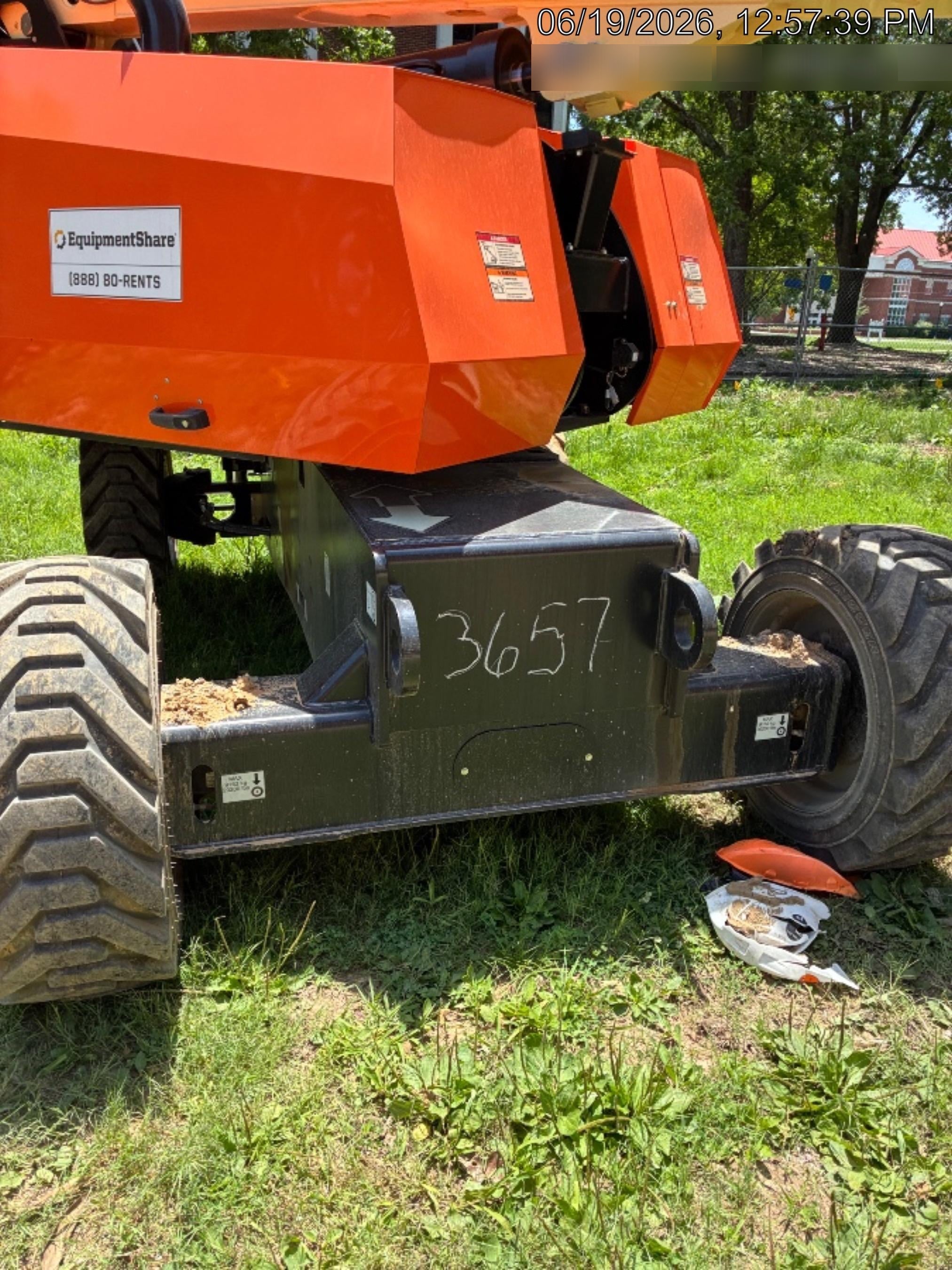 2024 JLG 860SJ