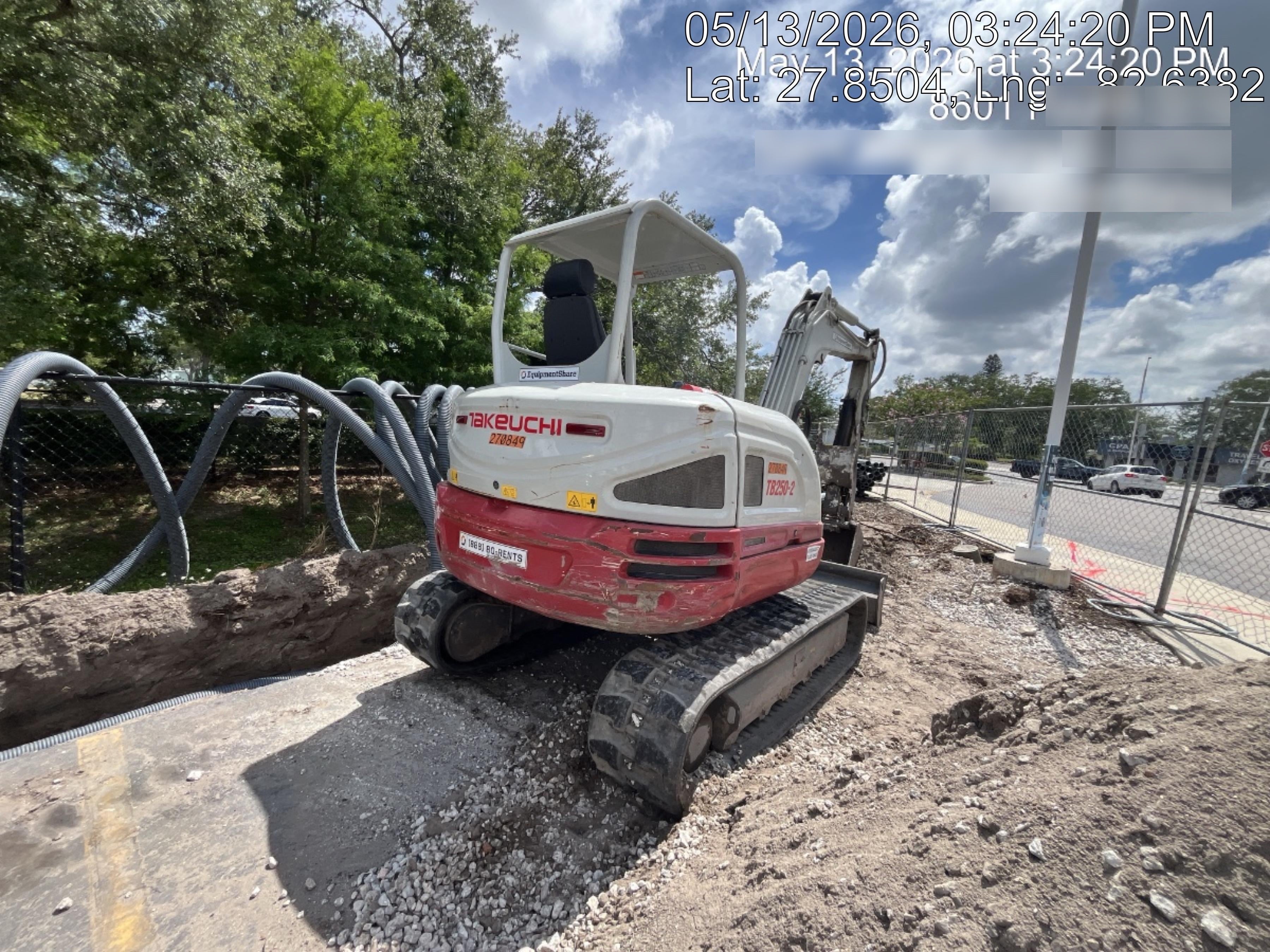 2022 TAKEUCHI TB250-2R