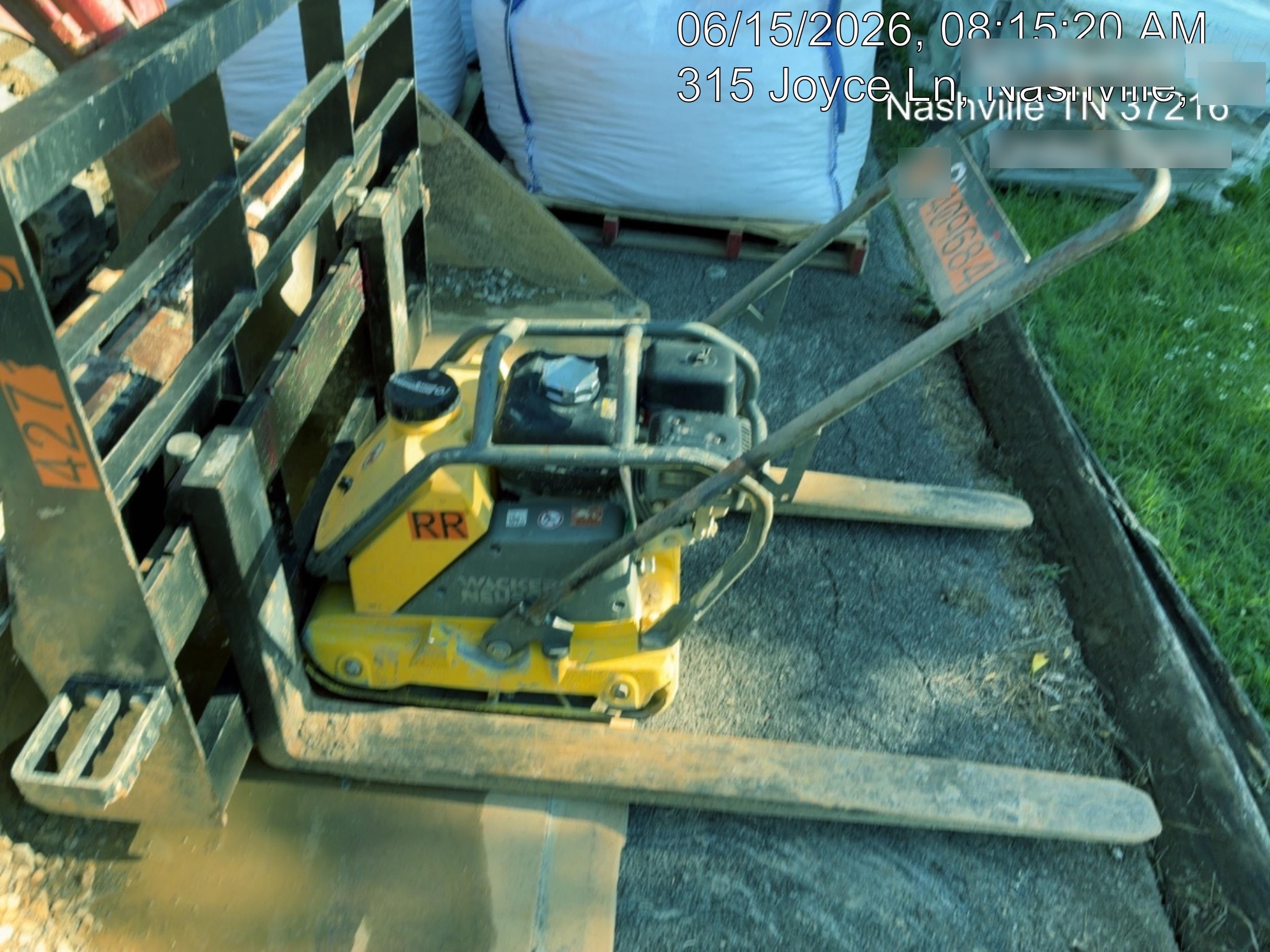 2024 ARROW MATERIAL HANDLING 48" Pallet Forks - Arrow