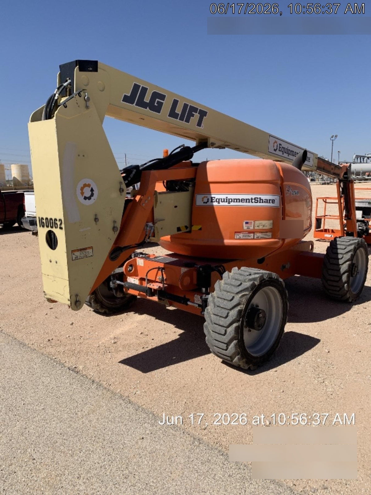 2021 JLG 600AJ
