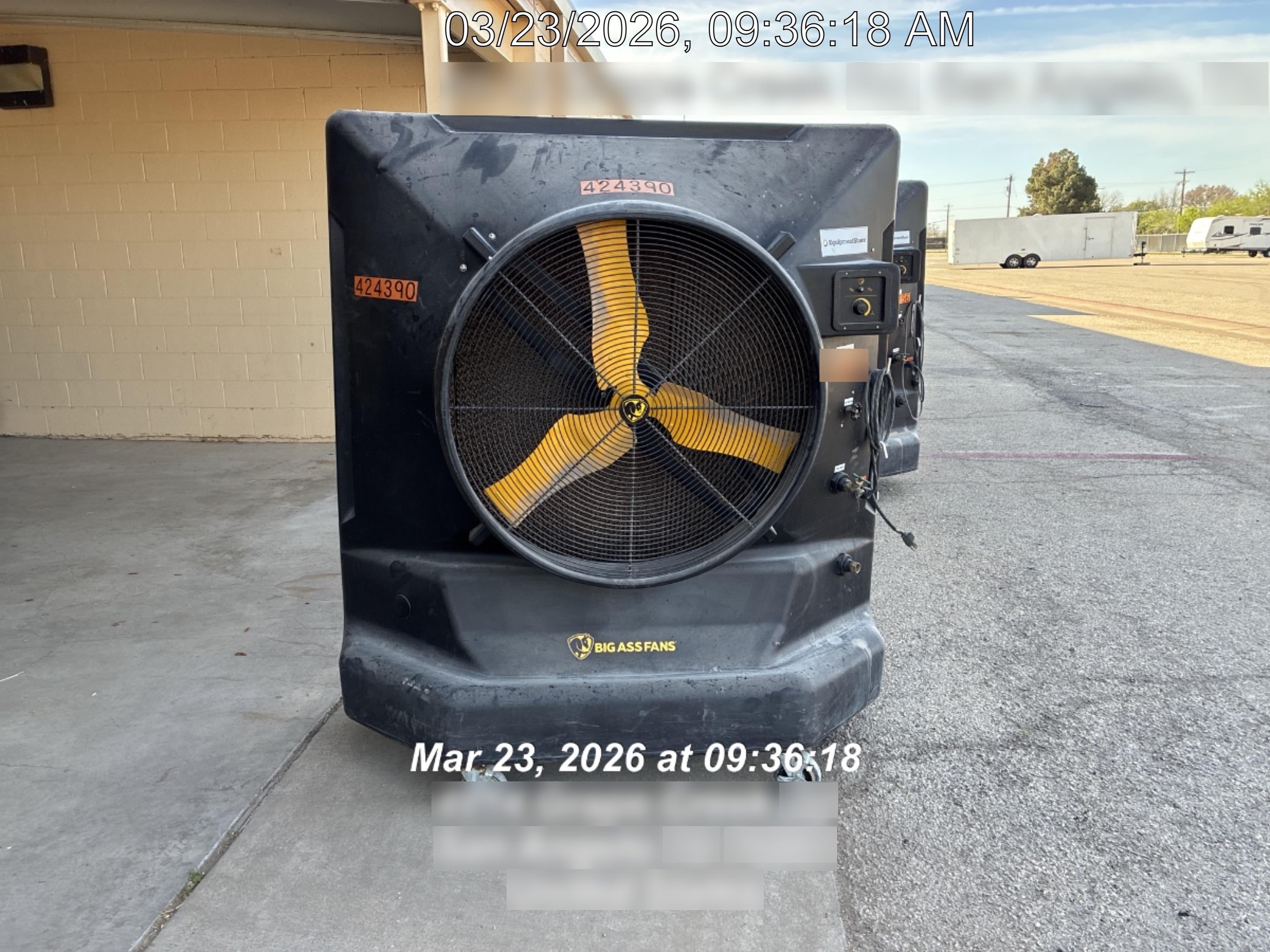 2024 BIG ASS FANS Cool Space 400