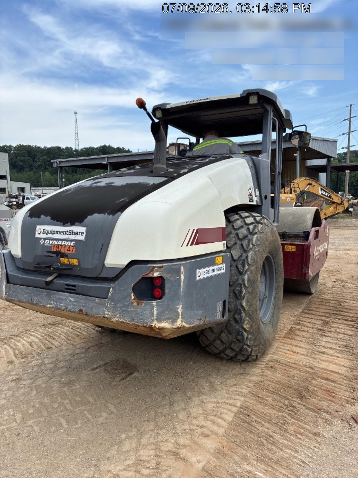 2020 DYNAPAC CA2500D