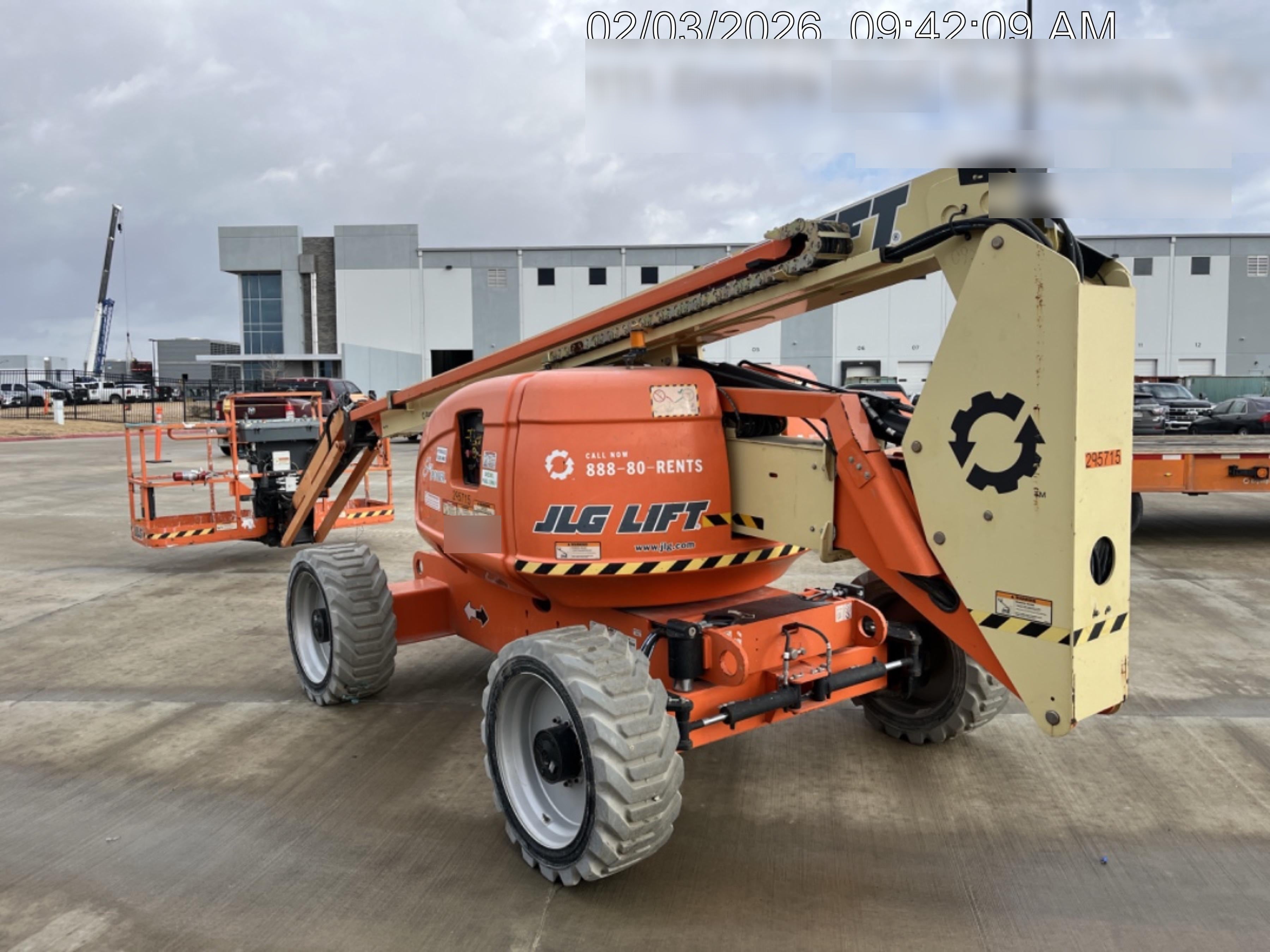 2023 JLG 600AJ