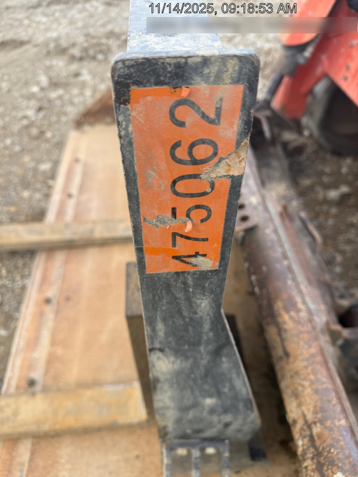2024 ARROW MATERIAL HANDLING 48" Pallet Forks - Arrow