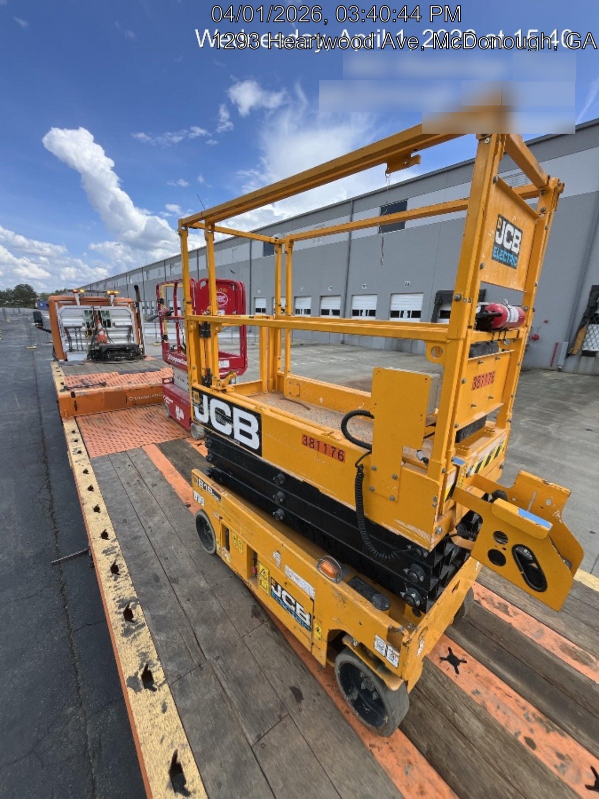 2024 JCB S1932E