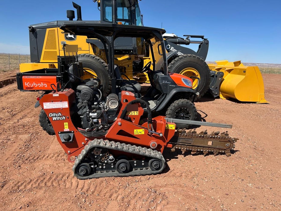 2020 DITCH WITCH C24XA