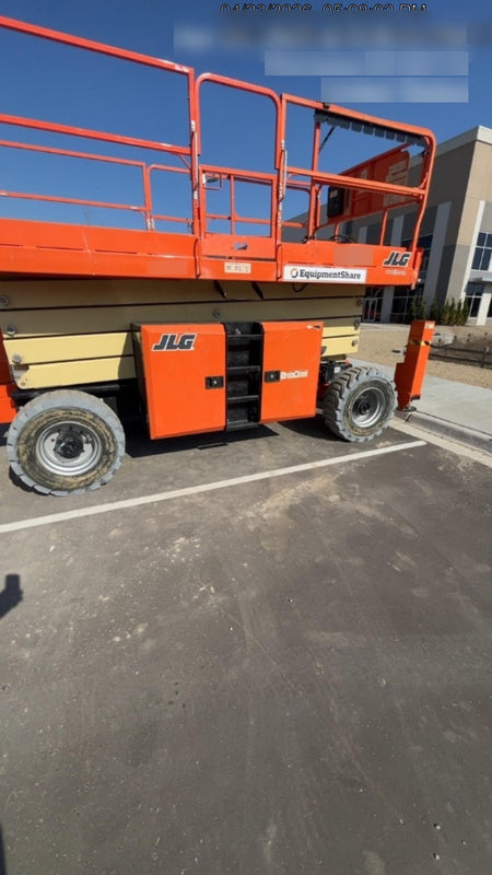 2019 JLG 430LRT