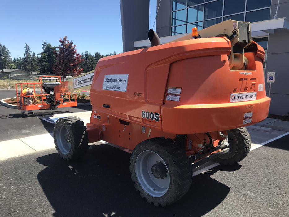 2019 JLG 600S 4WD