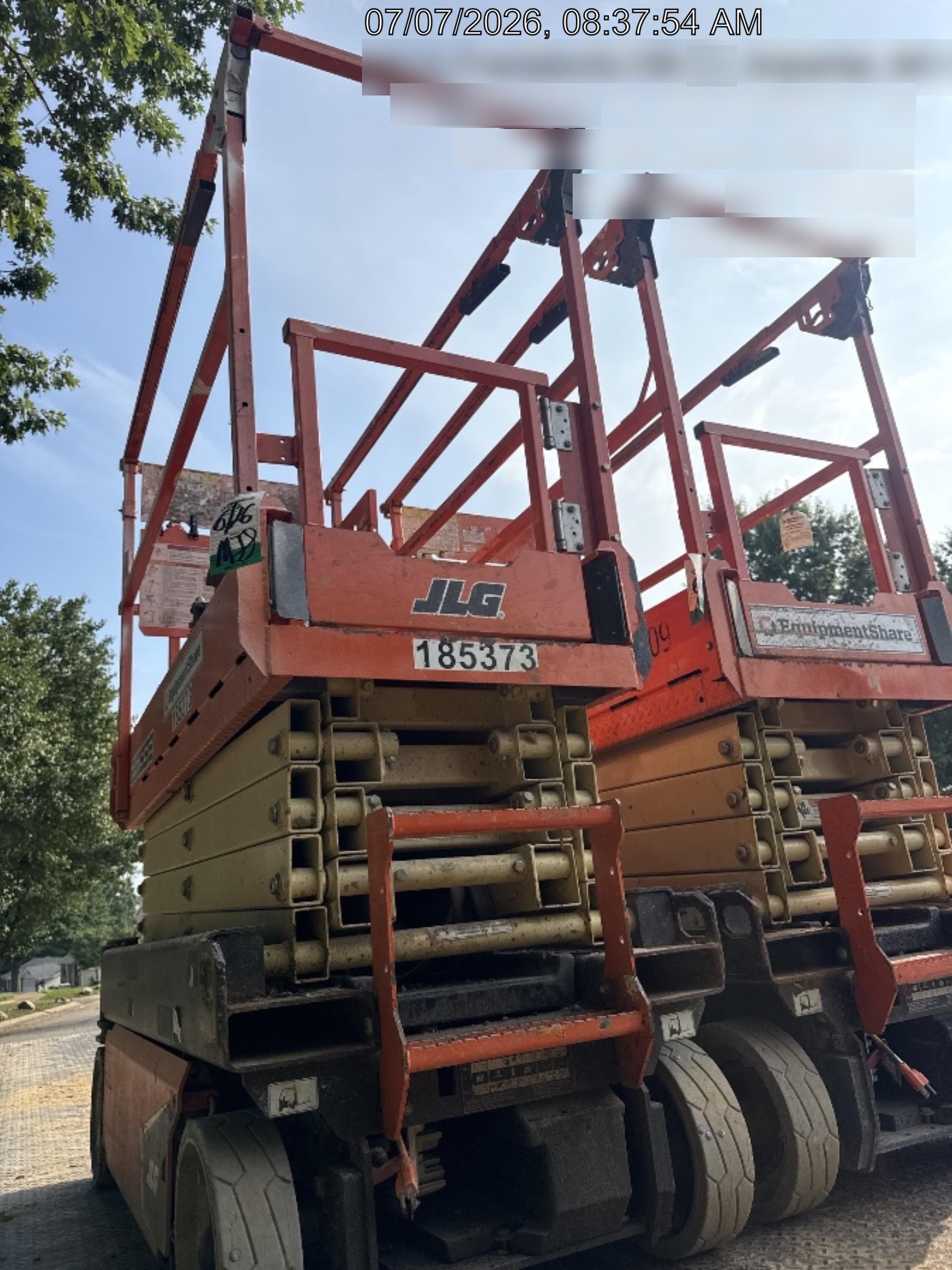 2021 JLG ES1932