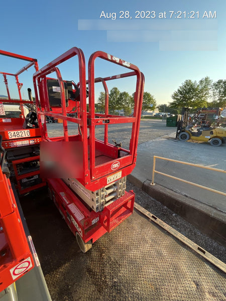 2019 MEC 1330SE MEC 1330SE w/ES Track Hardware, Full Extended 2 Year Warranty