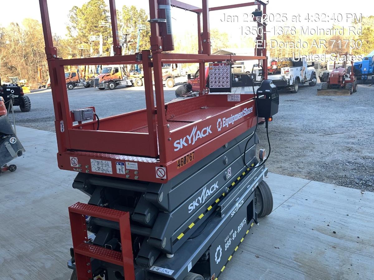 2024 SKYJACK SJ3226