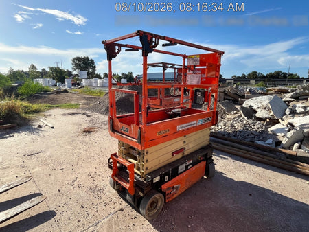 2021 JLG ES1932