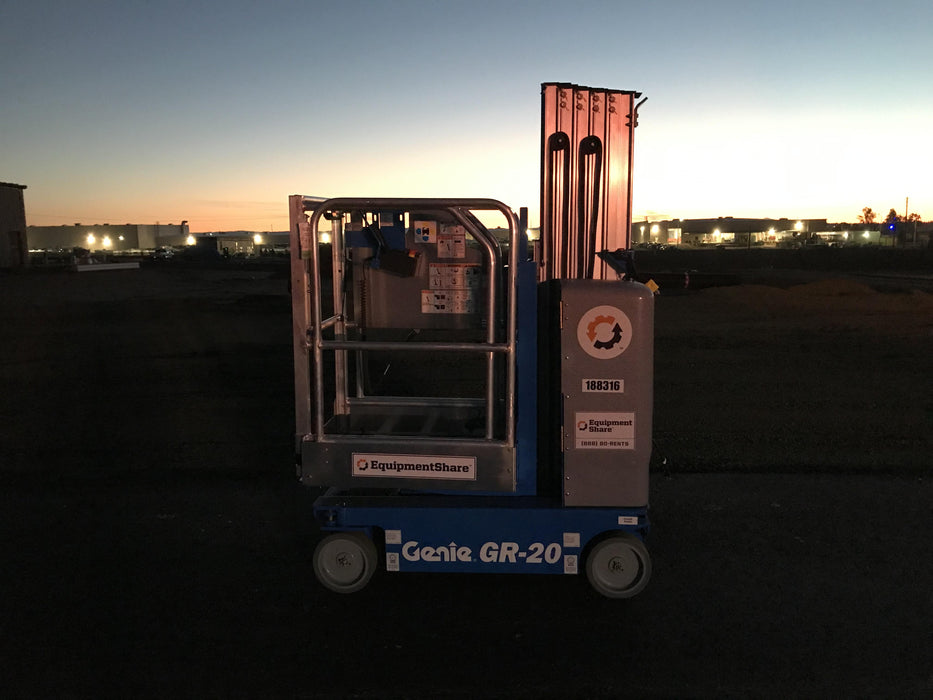 2021 GENIE GR-20
