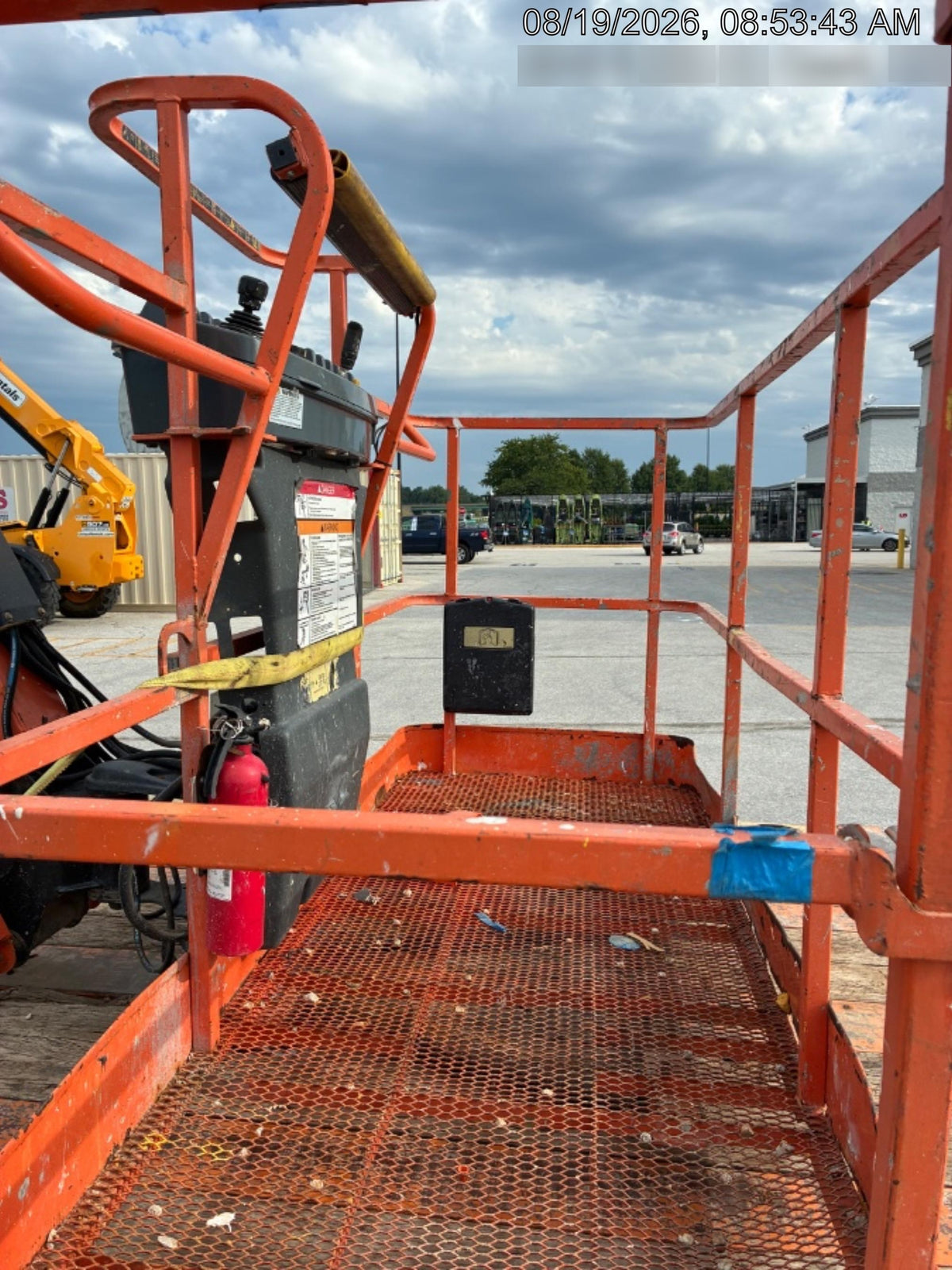 2019 JLG 600AJ