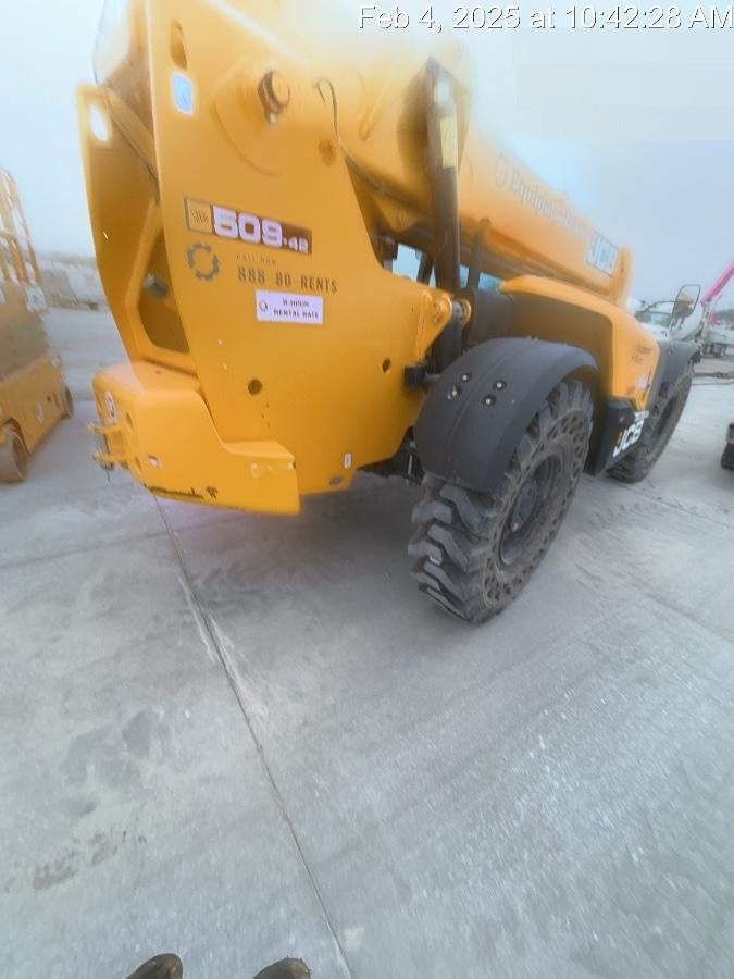2023 JCB 509-42