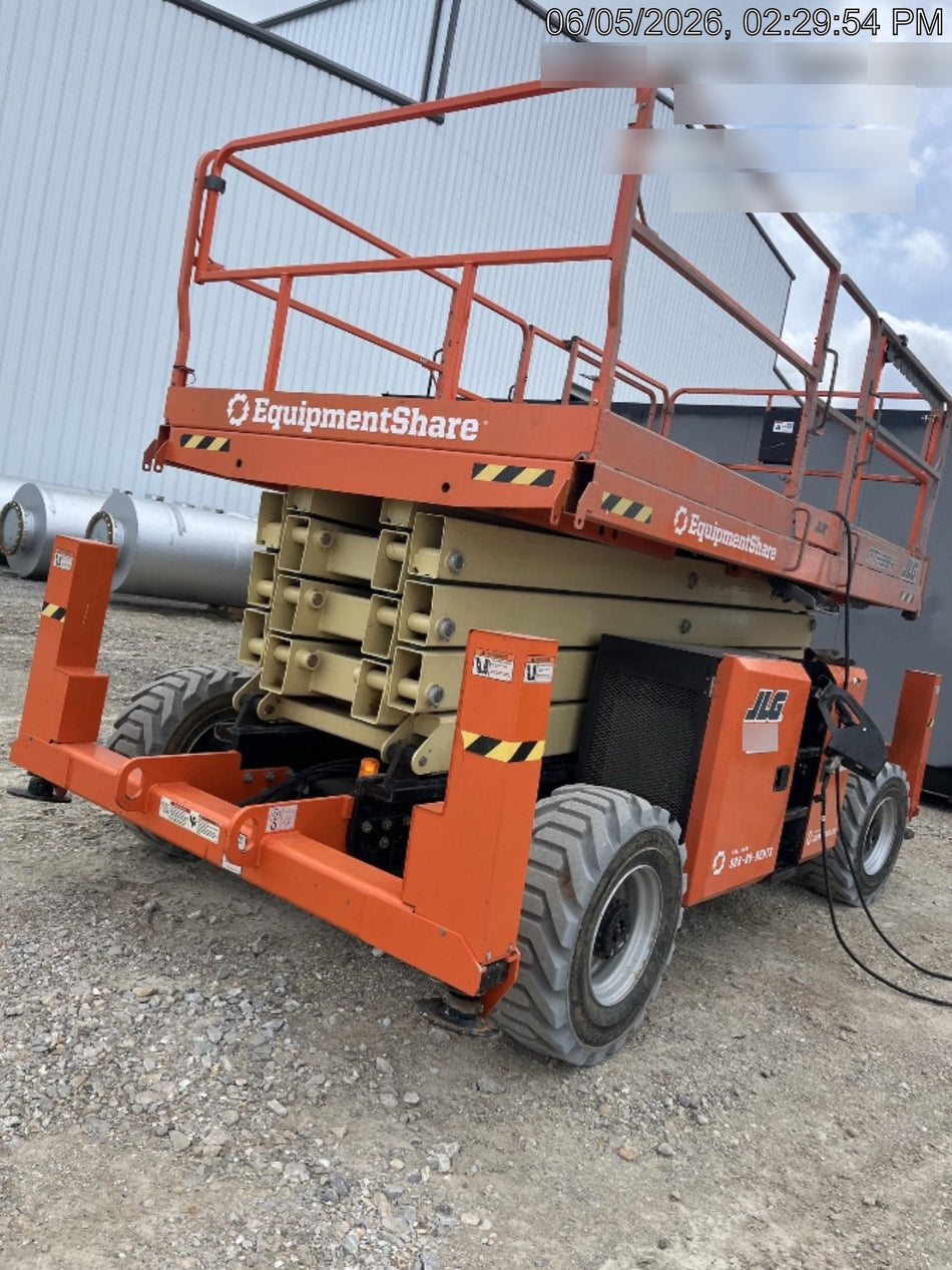 2023 JLG RT4394